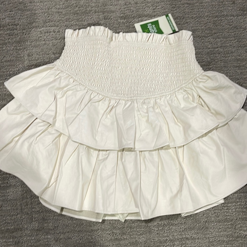 Size small leather skirt with tags